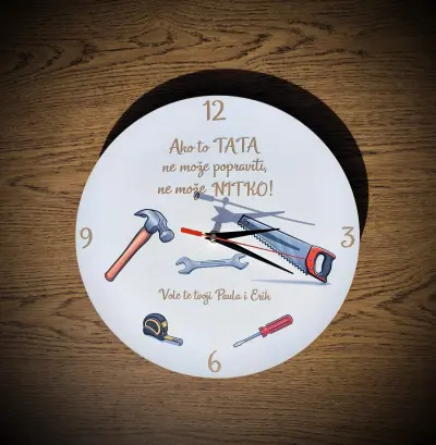 TATA zidni sat